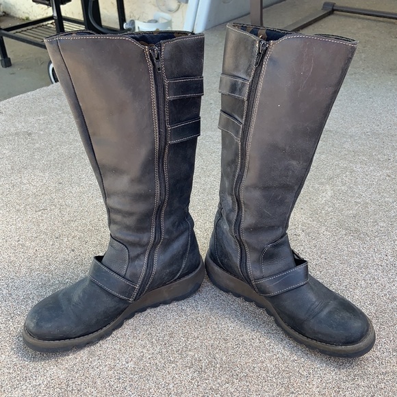 Fly London leather boot - Picture 3 of 6